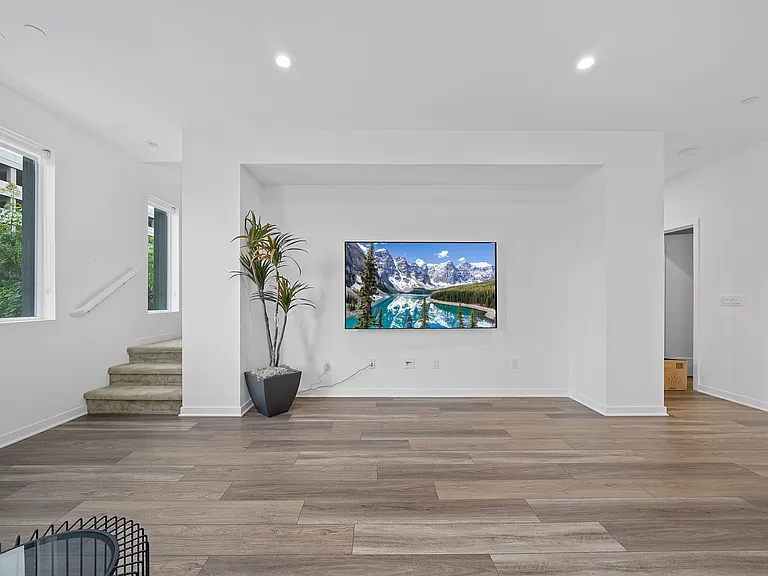 135 Schick — Photo 11