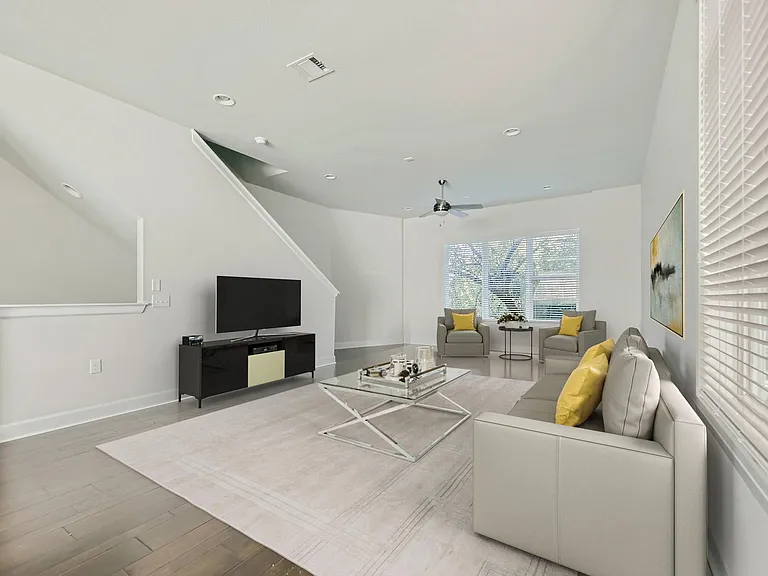 1408 Waterloo Shore Ln #7 — Photo 2