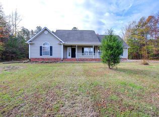 690 Hammett Rd, Campobello, SC 29322