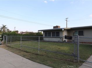 25593 Cross St, San Bernardino, CA 92404