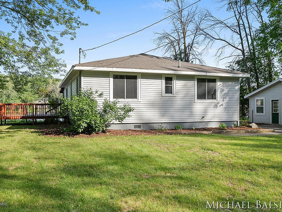 1st image of 4442 Abrigador Trl NE
