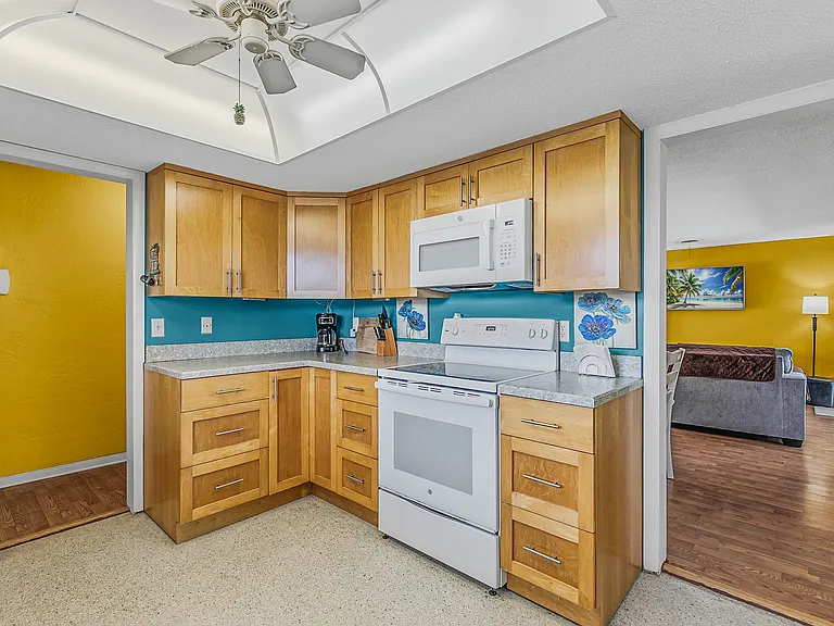 122 Ocean Grove Dr — Photo 17