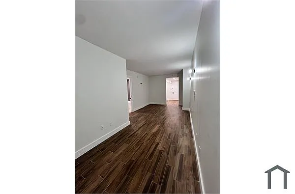 Building Photo - 1436 Jesup Ave #2F