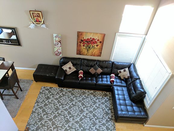 2nd image of 1487 Leaftree Cir