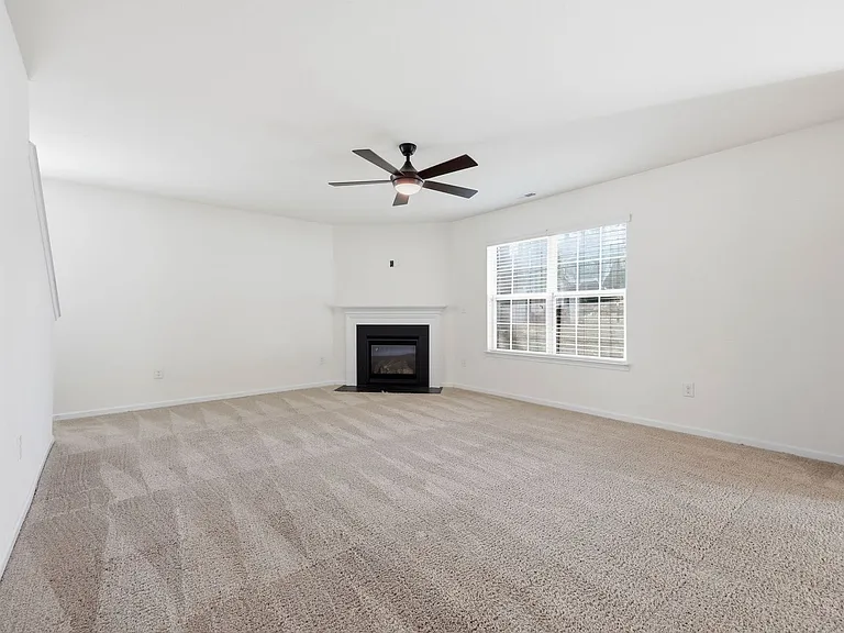 448 Botanical — Photo 20