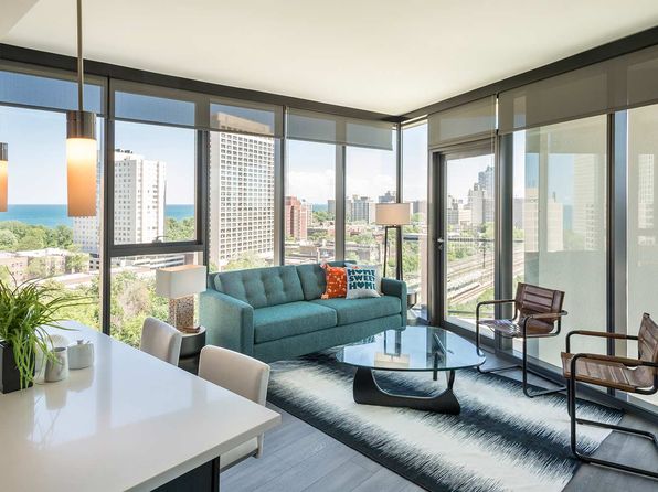 5105 S Harper Ave UNIT 1205