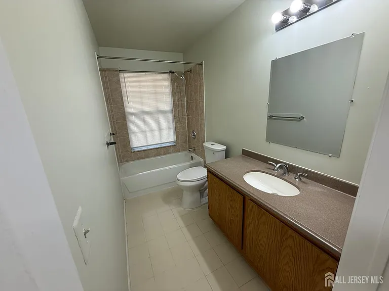 220 Copeley Way — Photo 15