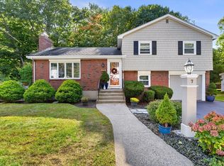 7 Parsons Dr, Swampscott, MA 01907