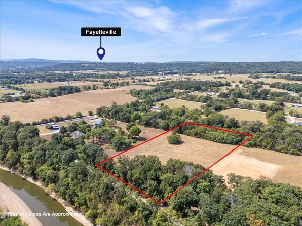 Wilson Ln, Fayetteville, AR 72703