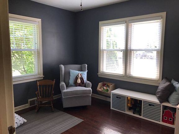 3rd image of 312 E Waterford St