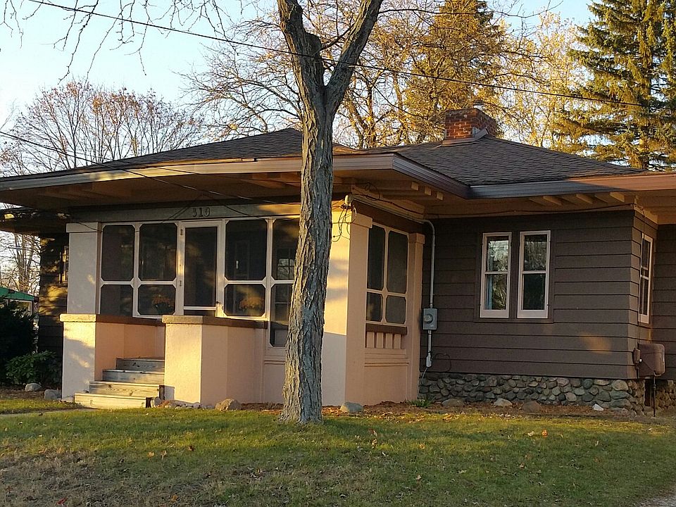310 W Washington