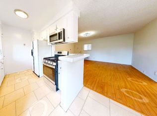 13860 Burbank Blvd, Van Nuys, CA 91401