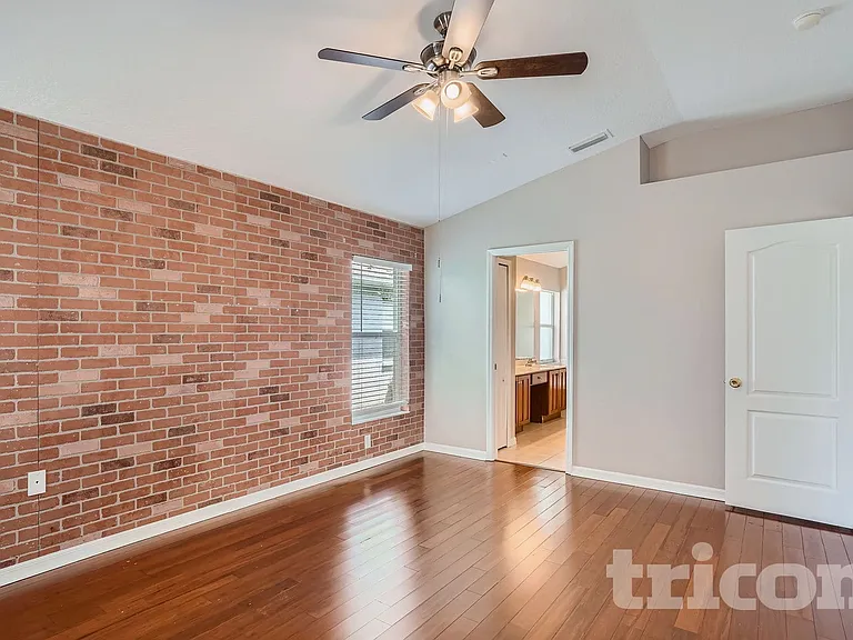 12755 Standbridge Dr — Photo 11