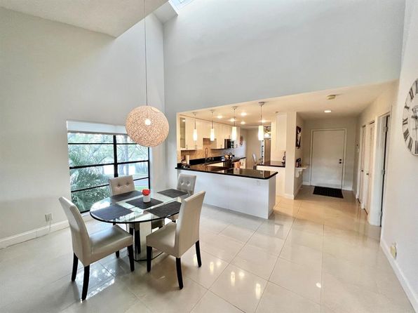59 Eastgate Dr APT D