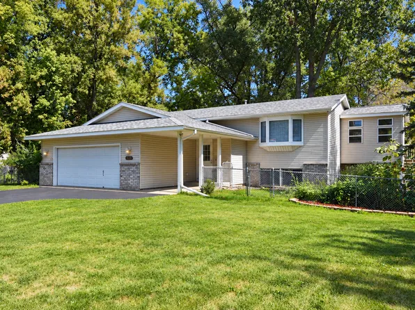 5506 Prospect Ave, White Bear Township, MN 55110