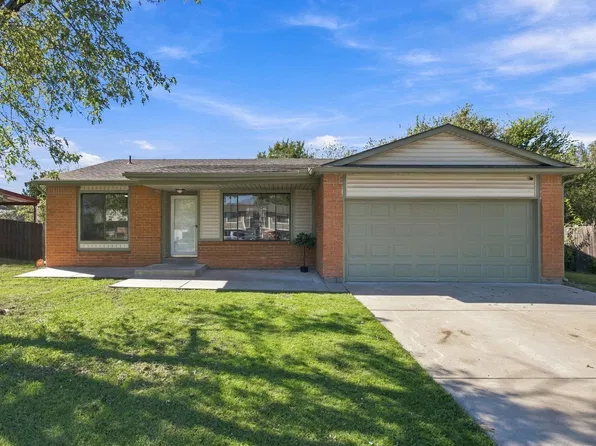 3115 N Brookfield St, Wichita, KS 67226