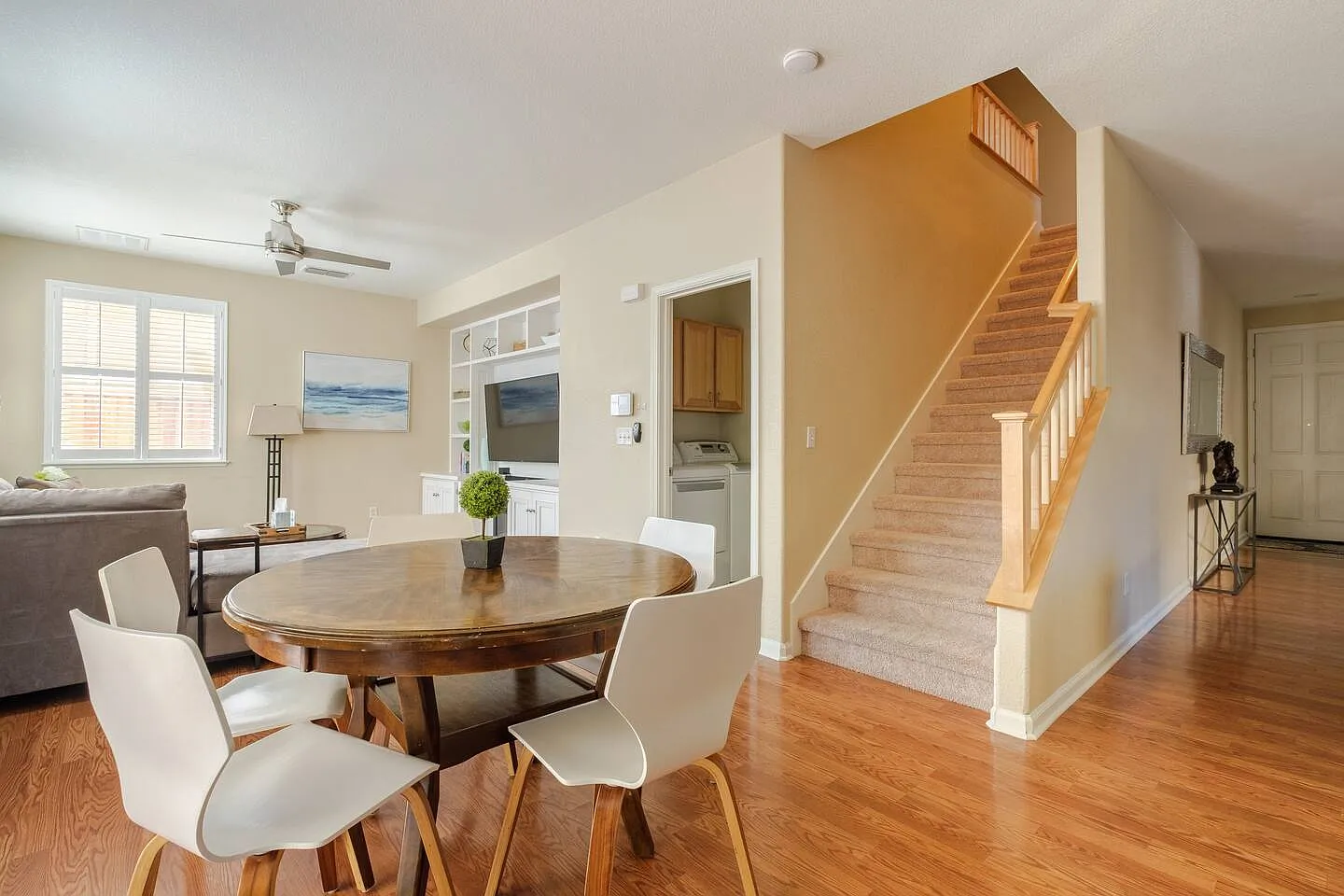 4 bed, $5,000 — Photo 4