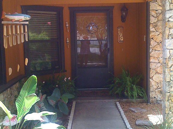 3rd image of 790 Briarcrest Dr