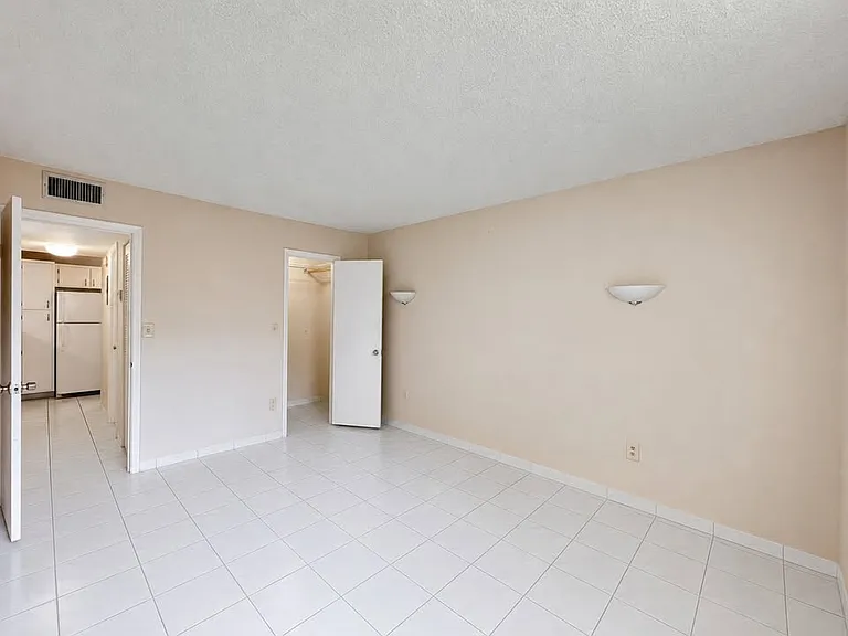 8895 Fontainebleau Blvd #101 — Photo 7