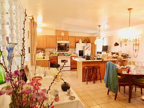 2nd image of 9170 E Loma Linda Pl