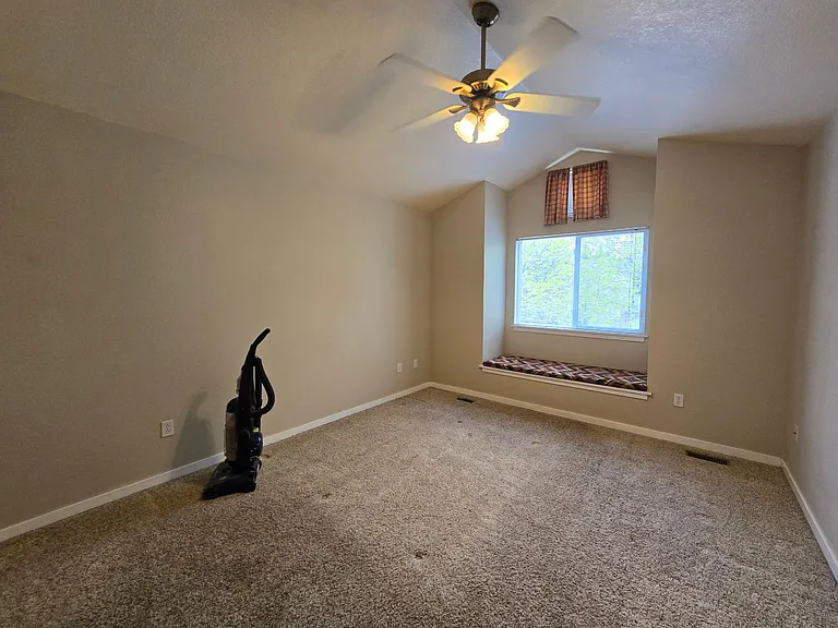 2111 N Fork Dr — Photo 7