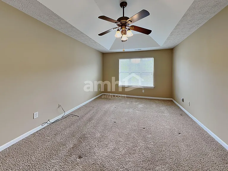 253 Woodcreek Way — Photo 12