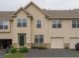 105 Whitehall Dr, North Wales, PA