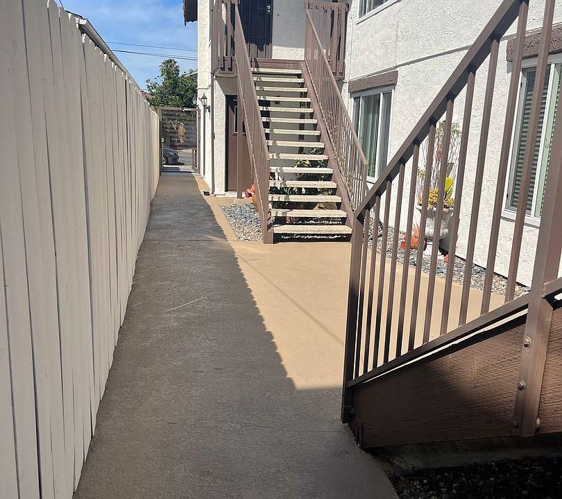 1st image of 3769 32nd St #3