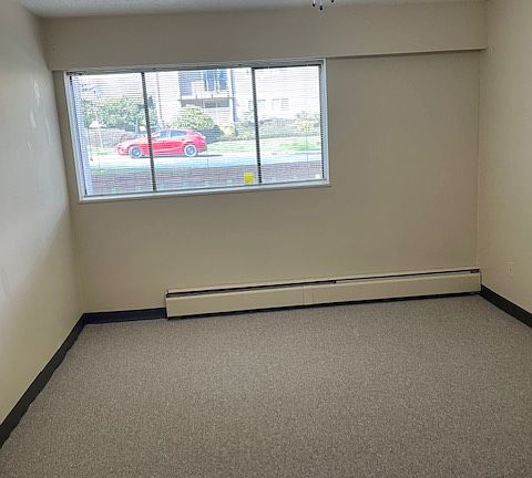 2nd image of 1110 Howie Ave #111