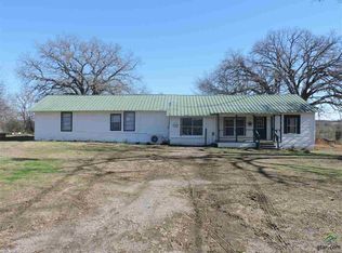558 Peach Tree Rd, Gun Barrel City, TX 75156