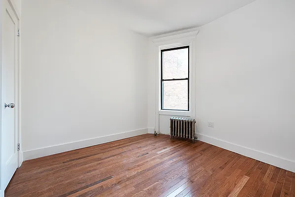 Rented by Bold New York | media 30