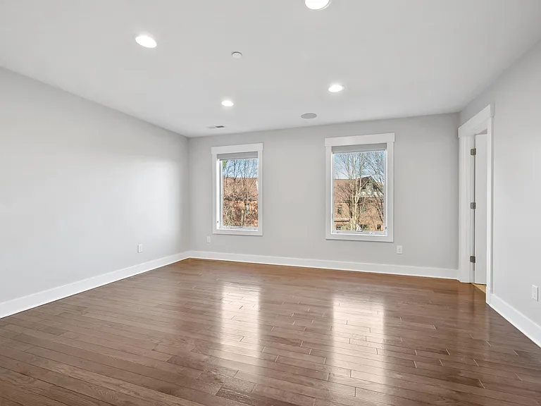 114 Reizenstein Way — Photo 14