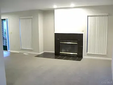 3 bed, 1500 sqft, $2,200 — Photo 3