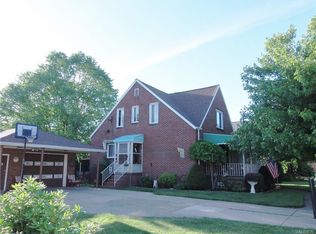 131 Colton Ave, Lackawanna, NY 14218