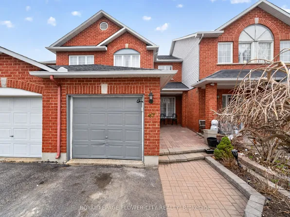 47 Inverkip Ave, Ottawa, ON K1T 4B8