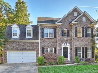 15877 Wayland Dr, Charlotte, NC 28277