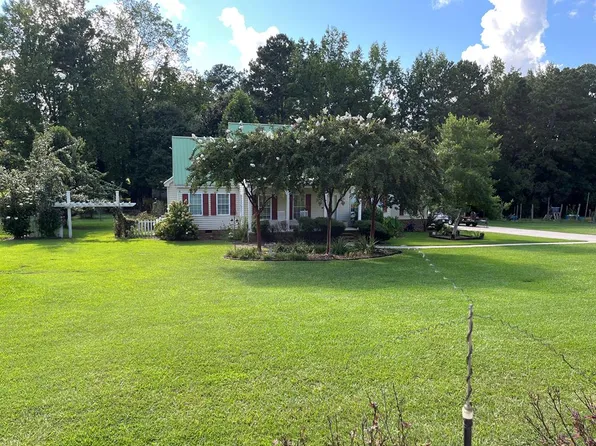 604 Farris Blvd, Manchester, GA 31816