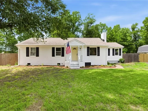 3616 Parr Ln, Chesapeake, VA 23323