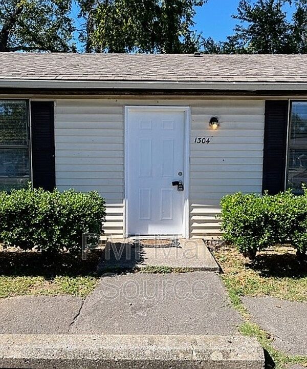 1st image of 1304 Pecan Ct
