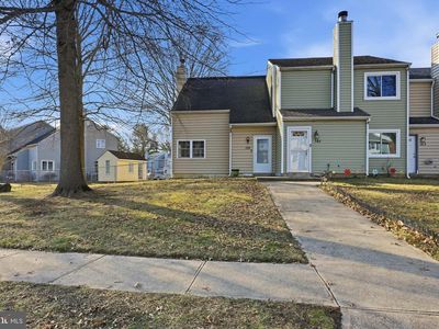 159 E Green Valley Cir, Newark, DE, 19711