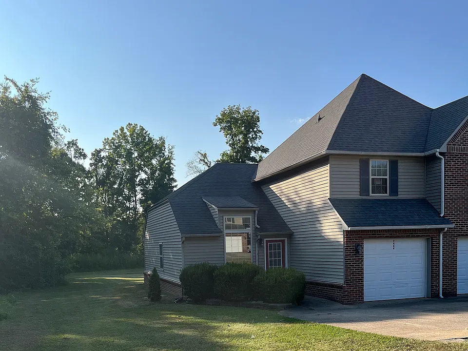 9444 David Smith Ln