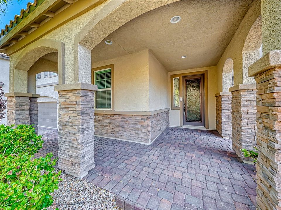 値下げ不可　house on the hill_ Parent Bag_Tile 3248 Hill Valley St, Las Vegas, NV 89129 | Zillow
