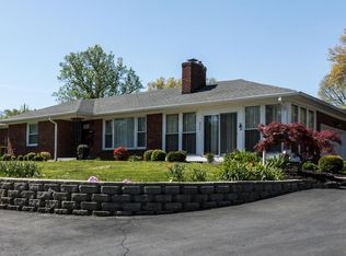 2802 Browns Ln, Lincolnshire, KY 40220