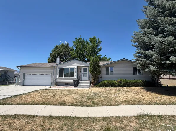 385 N Cottonwood Vw, Orangeville, UT 84537
