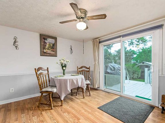 4th image of 6617 Elm Park Dr