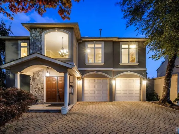 390 Oncrest Ter, Cliffside Park, NJ 07010