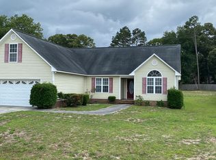212 Star Gazer Ct, Richlands, NC 28574