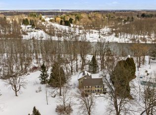 30 Pendergast Rd, Phoenix, NY 13135