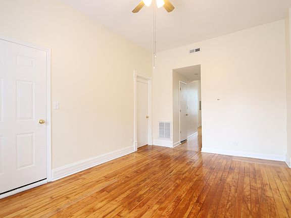4th image of 2029 W 21st Pl #1