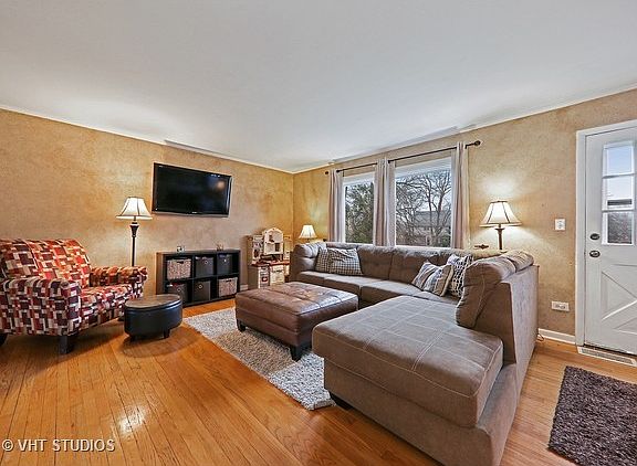 2nd image of 735 S Norbury Ave
